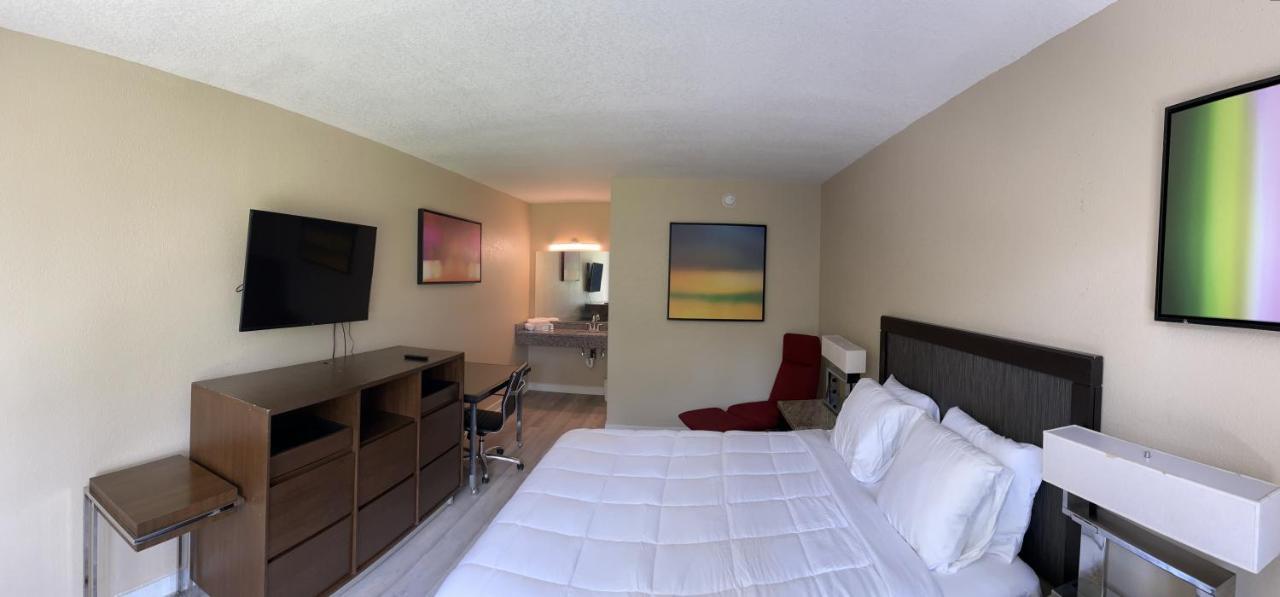 Econo Lodge Jennings Buitenkant foto