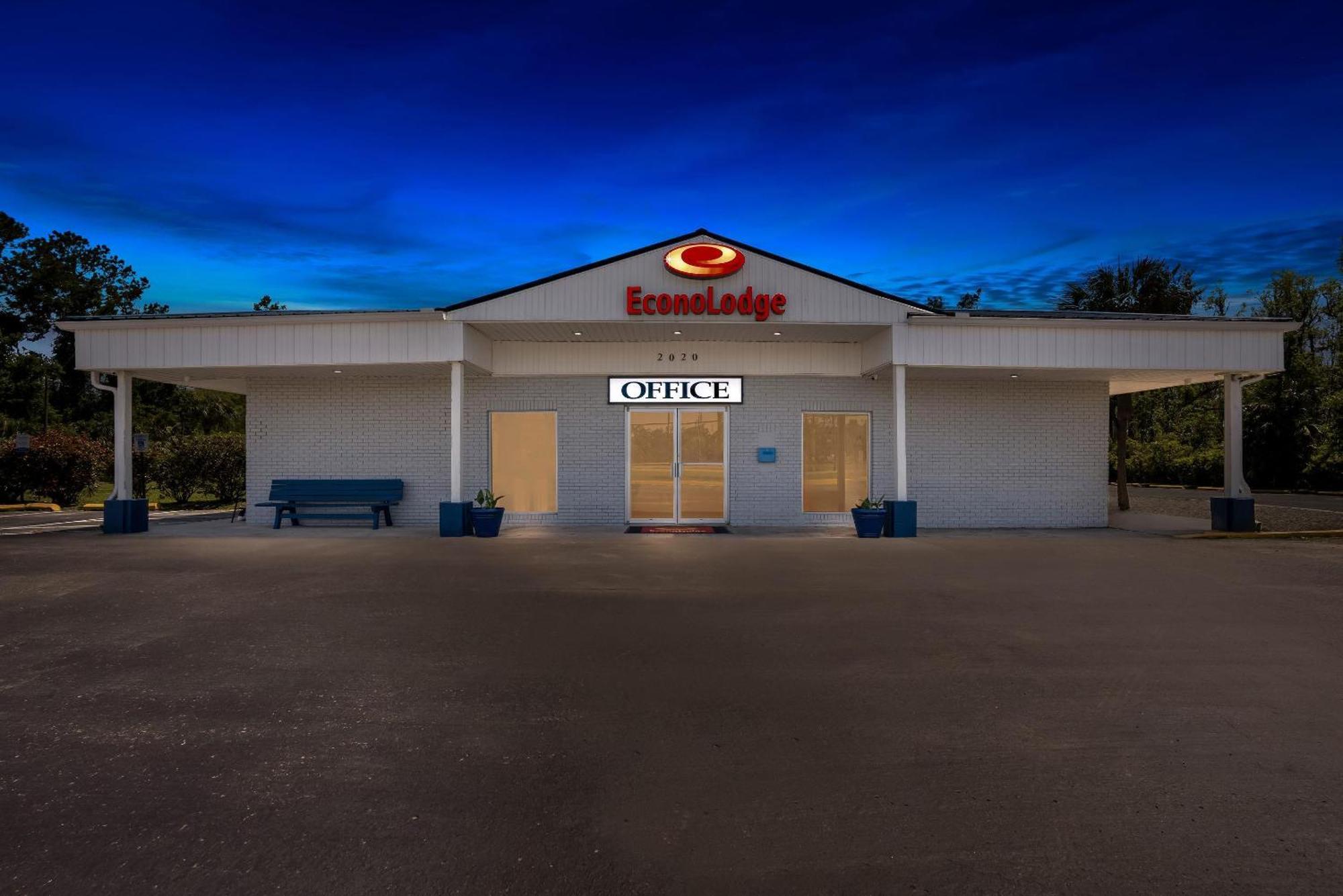 Econo Lodge Jennings Buitenkant foto