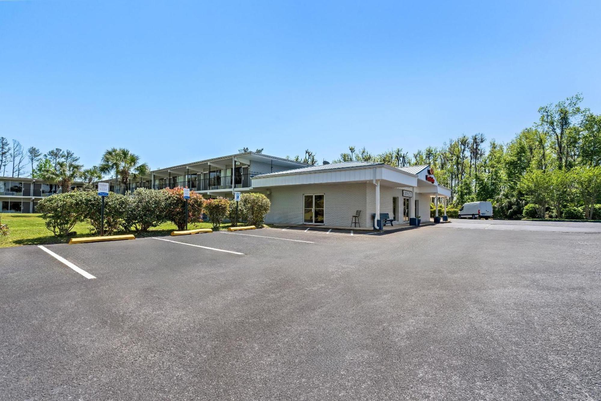 Econo Lodge Jennings Buitenkant foto